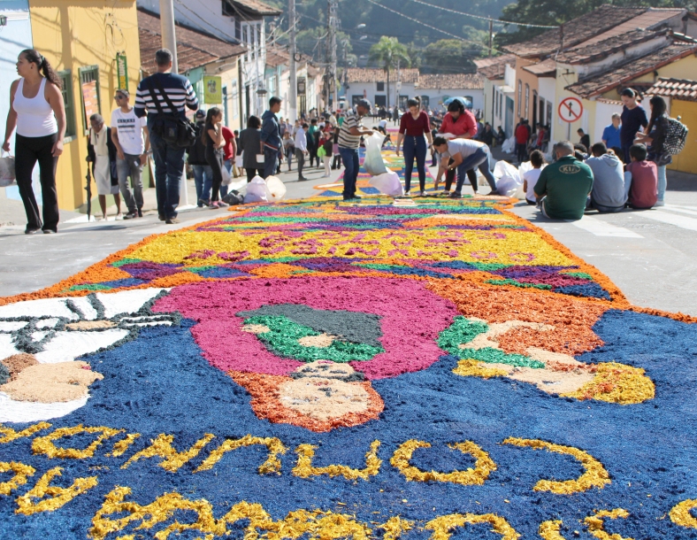 Corpus Christi atrai milhares de turistas à Santana de Parnaíba 