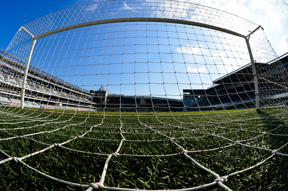 Arquibancada da Vila cai e Santos pode jogar com setor interditado