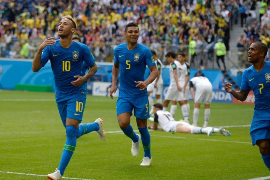 Com gols nos acréscimos, Brasil vence retranca da Costa Rica