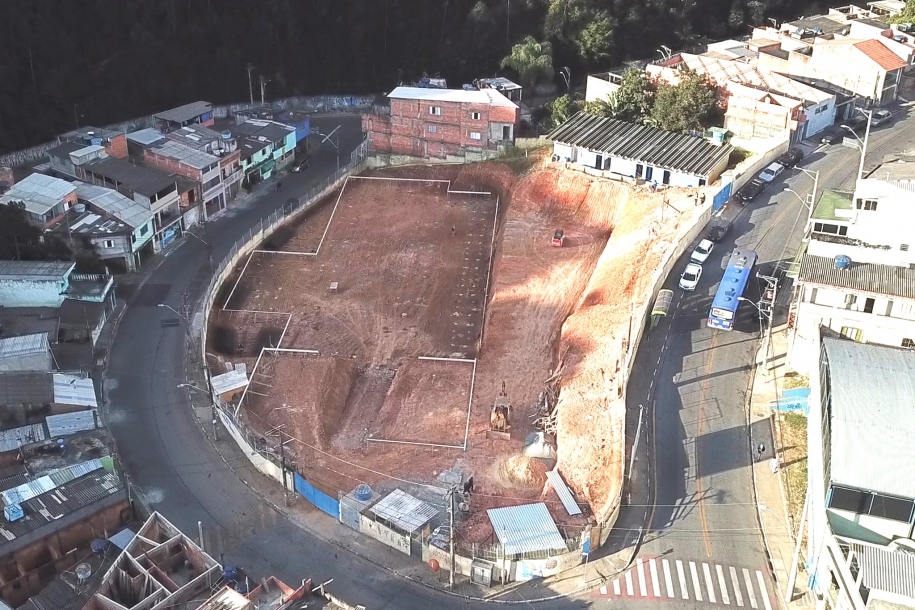 Escola Amador Aguiar está em reconstrução no Parque Imperial