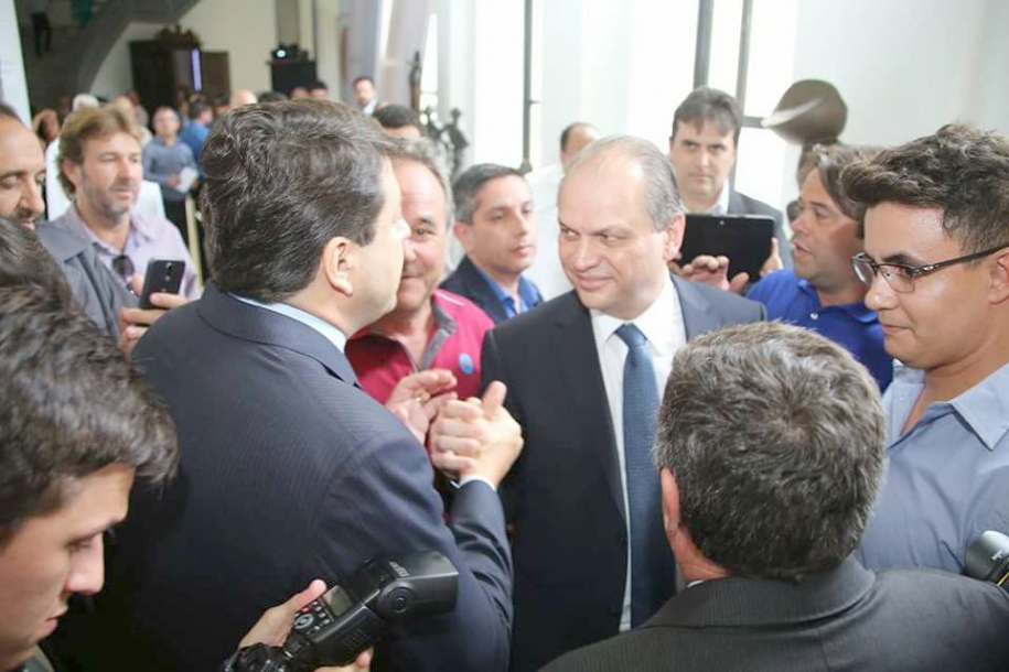 Prefeito busca recursos para investimentos na Saúde