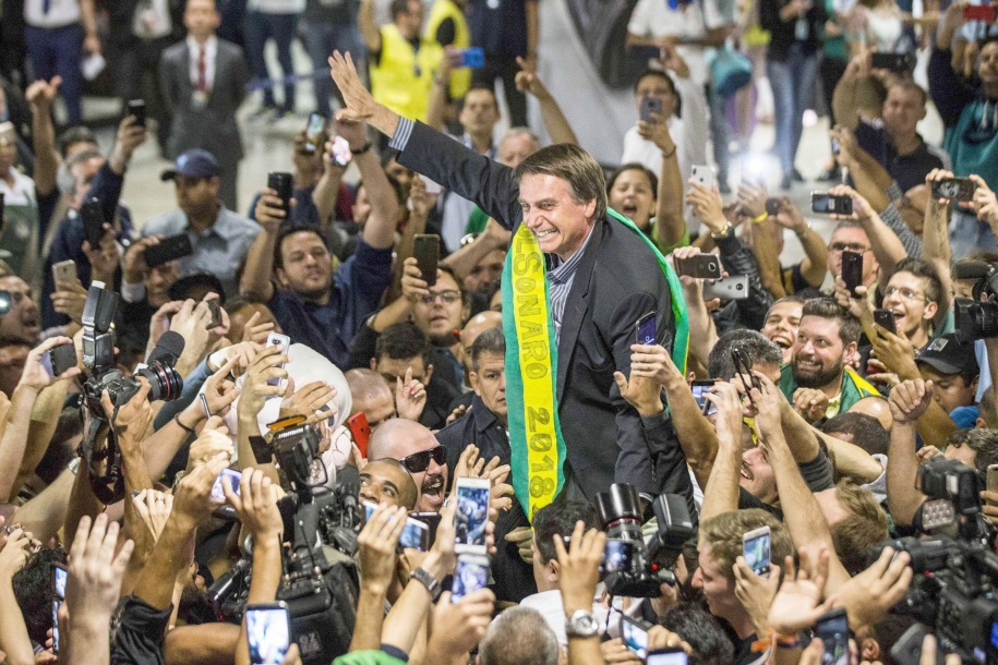 Ibope: Bolsonaro lidera com 59%; Haddad tem 41%