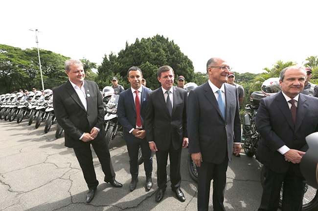 Osasco recebe mais 32 viaturas para uso da Polícia Militar