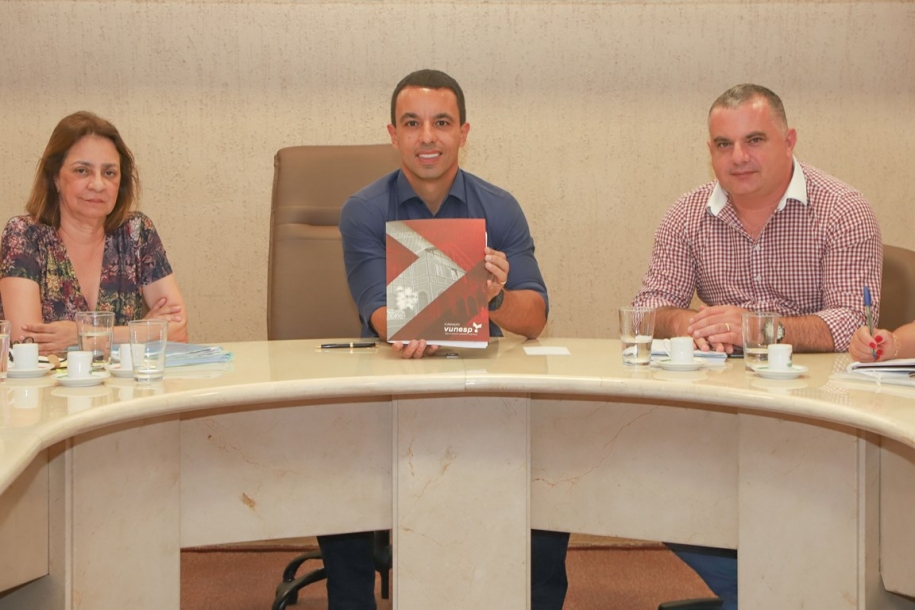 Prefeitura de Osasco firma parceria com Fundação Vunesp