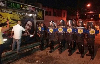 GCM de Osasco apreende drogas e veículos em pancadão de funck 