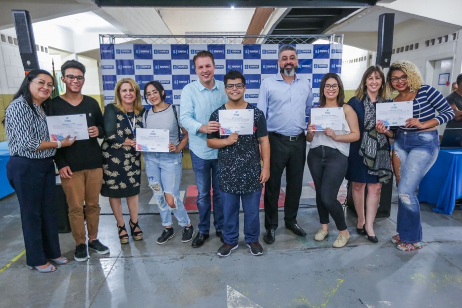 Com 470 participantes, Maratona do Enem cresce 24,3% em 2018