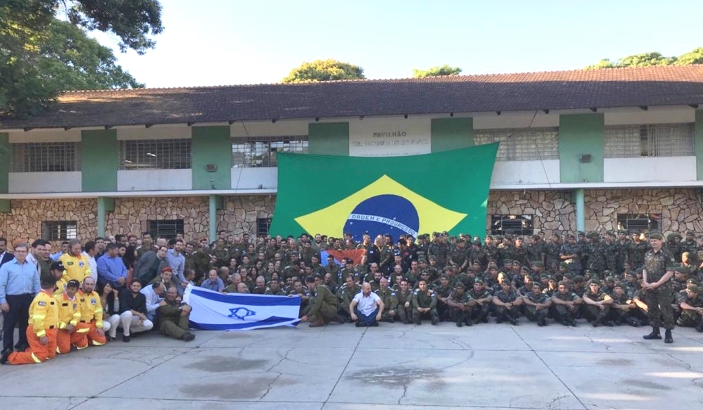 Pelo Twitter, Bolsonaro agradece bravas tropas israelenses