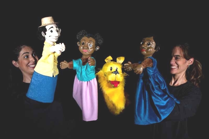 Estudantes de Cajamar recebem espetáculo teatral