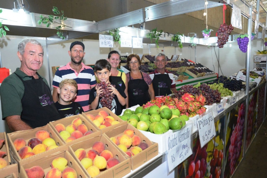 Festa da Uva bate recorde na venda de frutas