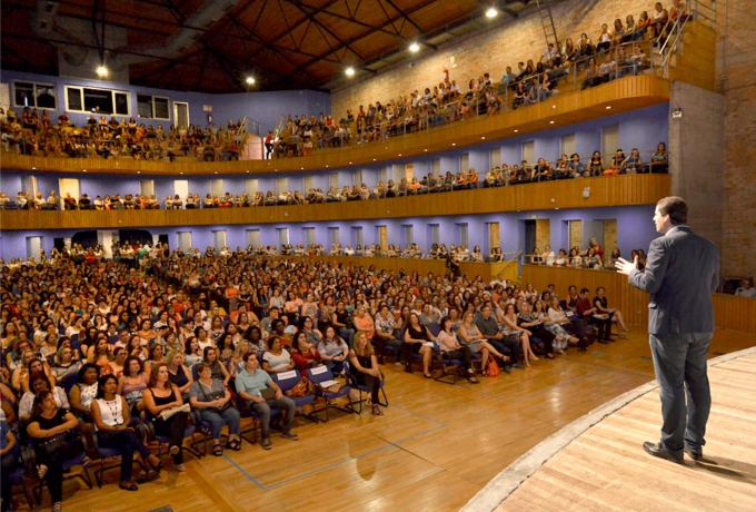 Luiz Fernando apresenta metas para o ano letivo em Jundiaí