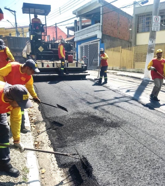 Parnaíba atinge à marca de 200 km de vias pavimentadas