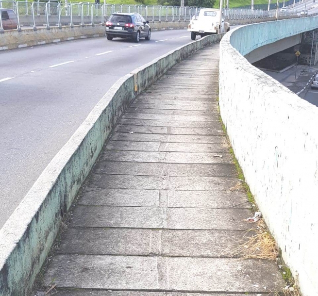 Homem que furtava fios de cobre do Viaduto Belval é detido