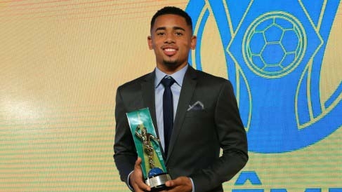 Gabriel Jesus lembra sofrimento no início do ano e comemora sua volta por cima