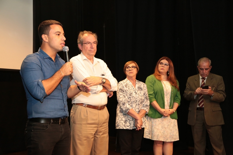 Rogério Lins quer gestão inovadora e atendimento humanizado na Saúde