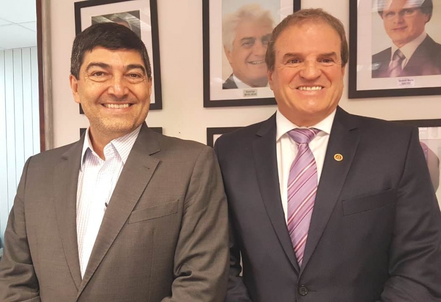 Cezar solicita Projetos Esportivos para Parnaíba e região