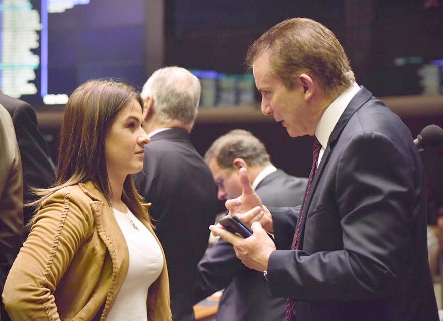 PL de Bruna Furlan para áreas de Ciência e Tecnologia avança