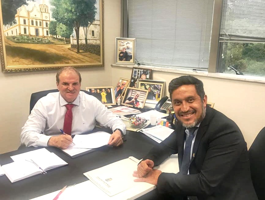 Cezar e Allan cobram término do Corredor Metropolitano em Barueri