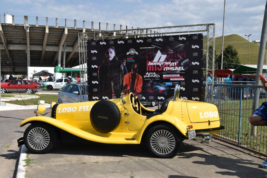 Boiódromo de Cajamar recebeu Encontro de Carros Rebaixados 