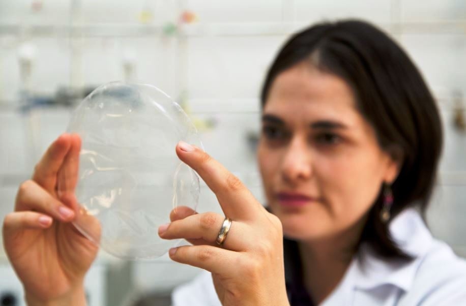 Pesquisadores da USP desenvolvem novo plástico biodegradável