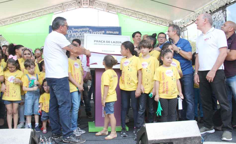 Nova Praça de lazer é entregue aos moradores do Jardim Audir 
