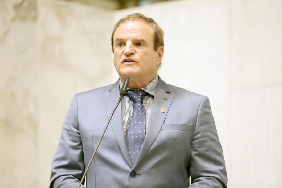 Cezar quer ampliar os exames de câncer de mama na rede de saúde