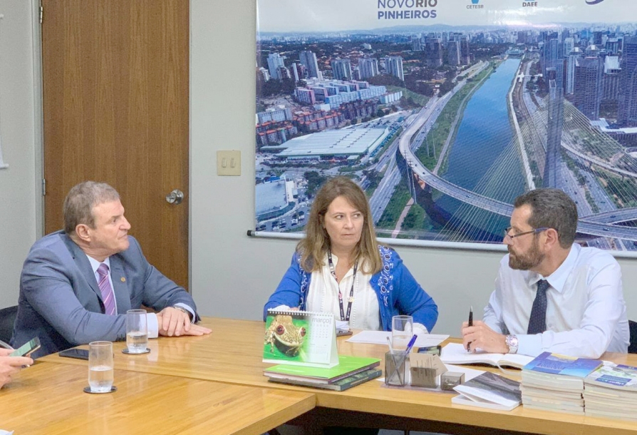 Cezar solicita recursos para infraestrutura e meio ambiente