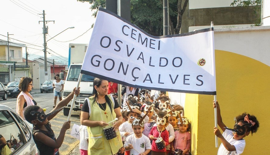 Alunos da Rede Municipal alertam população sobre os riscos da Dengue