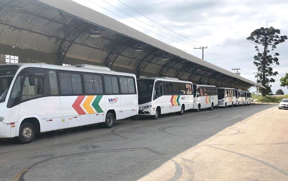 Moradores de Araçariguama reclamam do transporte coletivo