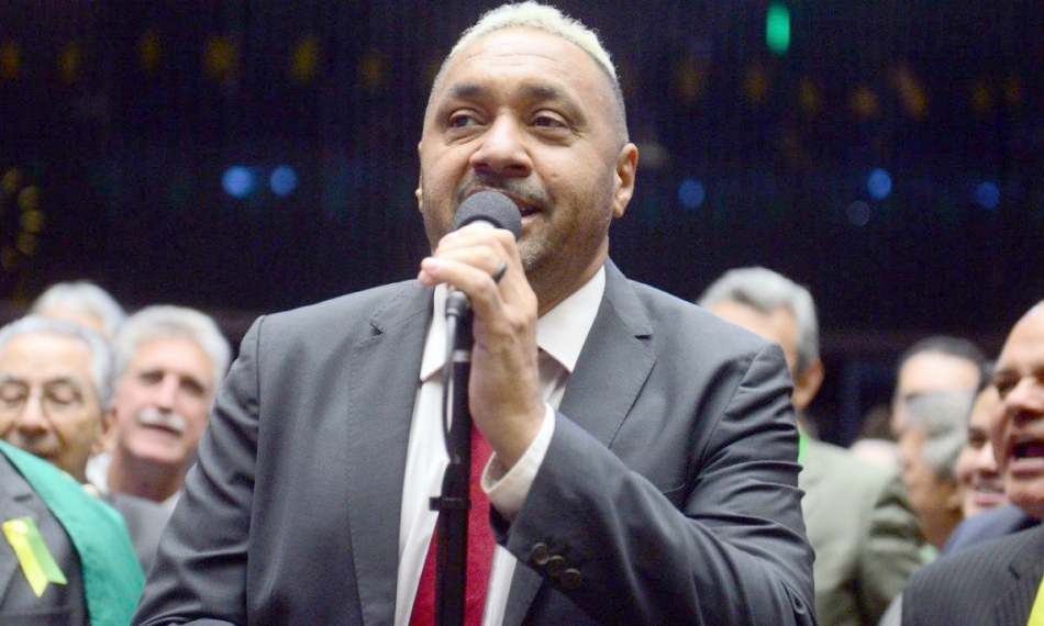 STF mantém regra que enfraquece parlamentares puxadores de votos