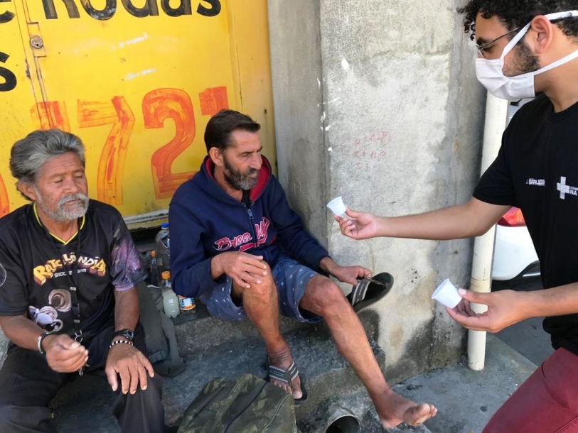 Moradores de rua de Barueri continuam recebendo assistência