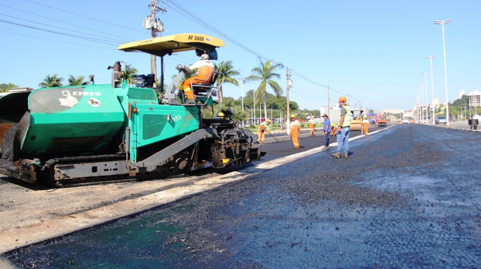 Barueri inicia recape viário de 1.200 metros na área central