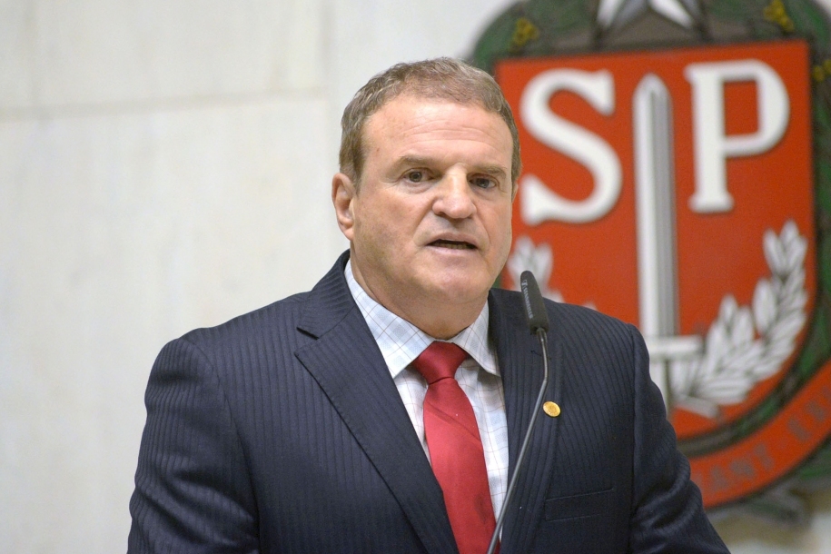 Deputado Cezar destina R$ 1,58 milhão para Saúde de 14 cidades 