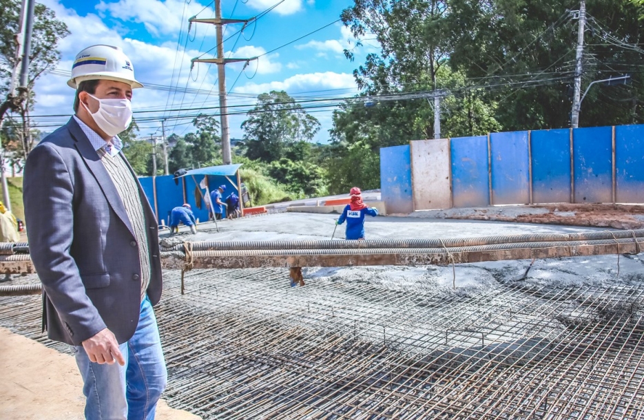 Avança construção do Túnel na Praça da Paz em Alphaville