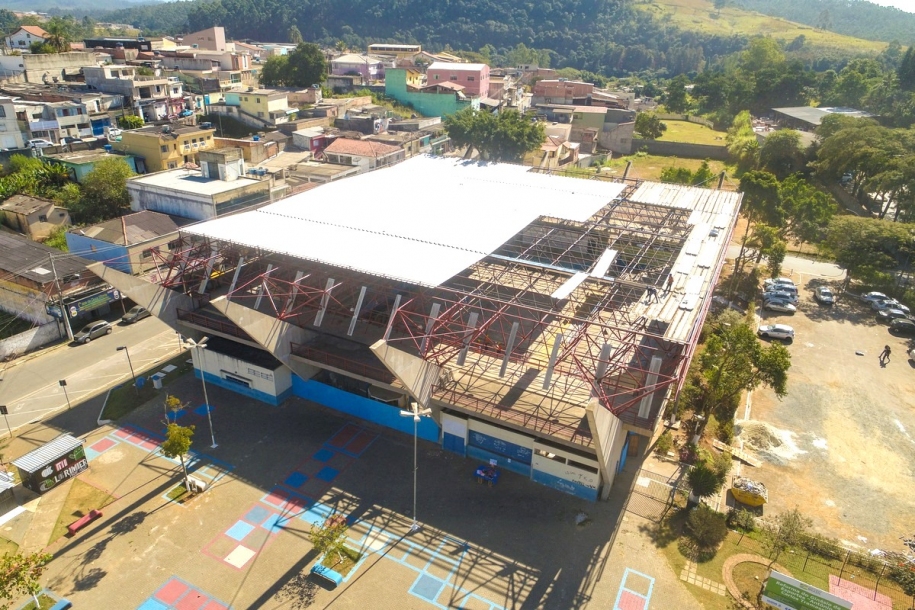 Ginásio de Esportes do Polvilho está recebendo nova cobertura