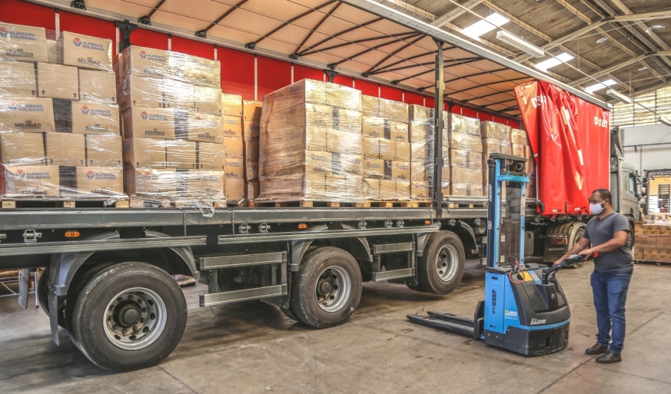 Mais de 4 mil famílias parnaibanas receberão cestas básicas