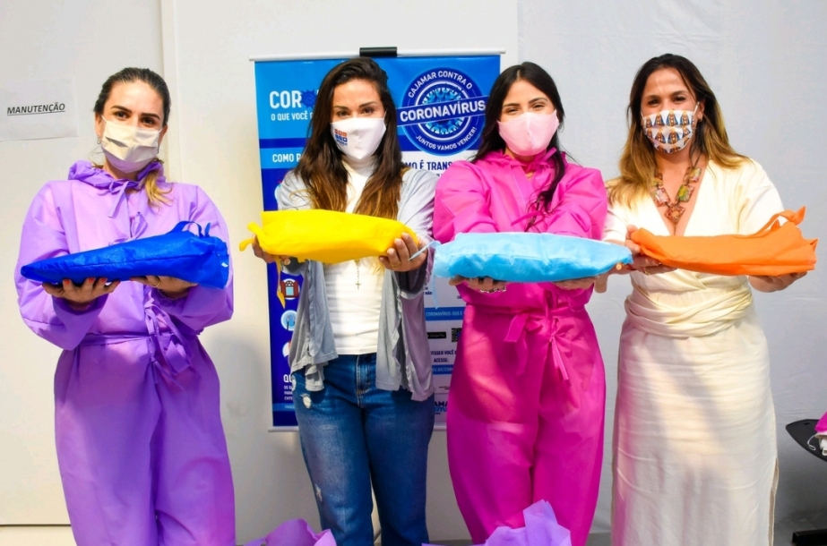 Médicos e enfermeiros de Cajamar recebem EPIs coloridos