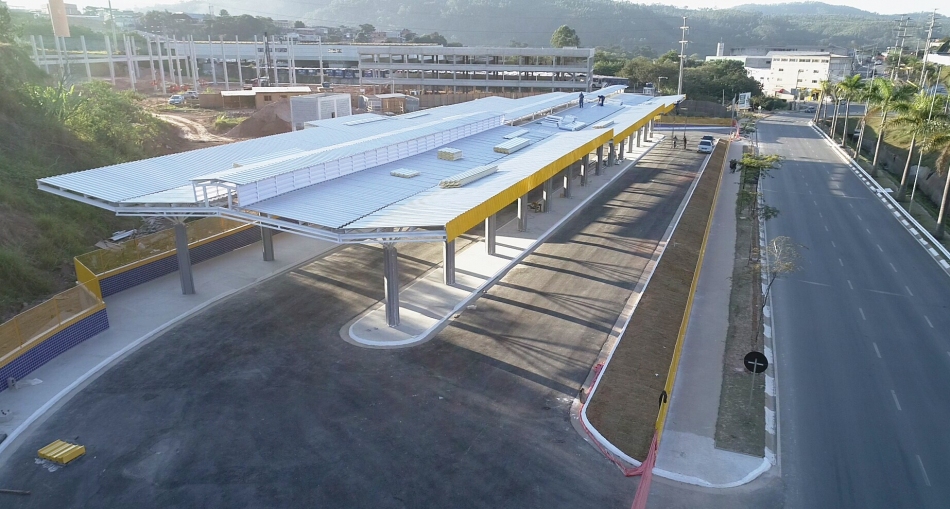 Avançam obras do Terminal Rodoviário da Fazendinha e Alphaville 