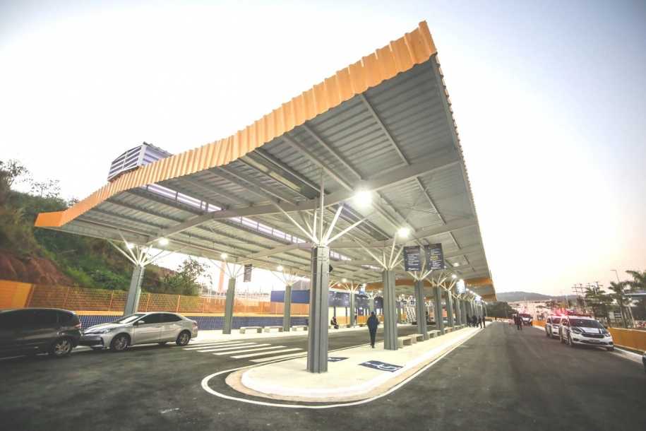 Santana de Parnaíba entrega Terminal Rodoviário da Fazendinha