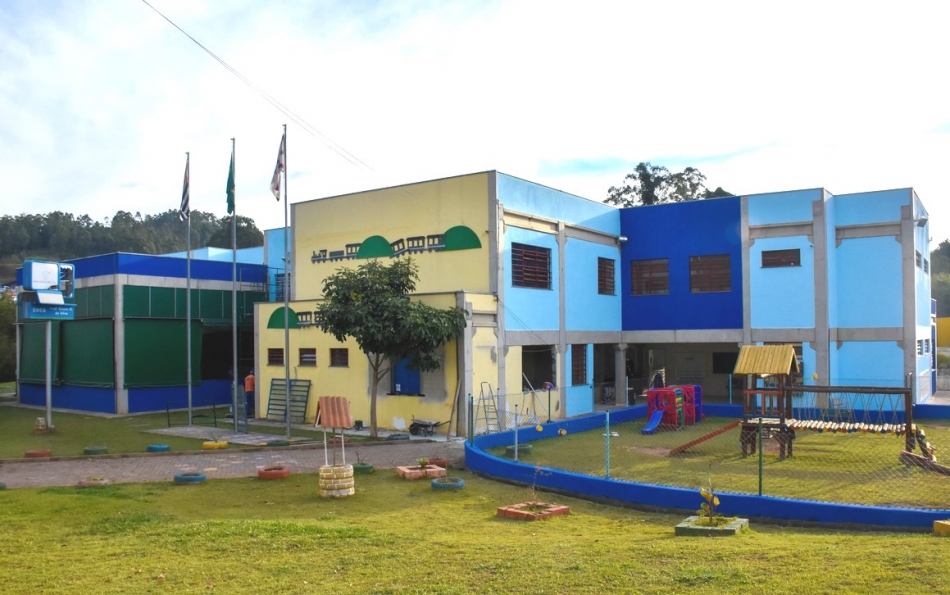 EMEB Elaine Margarete em Cajamar-Centro está em reforma