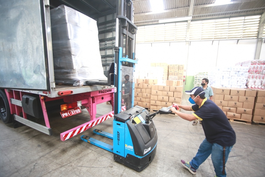  Fundo Social de Parnaíba recebe doação de mais 3 mil cestas 