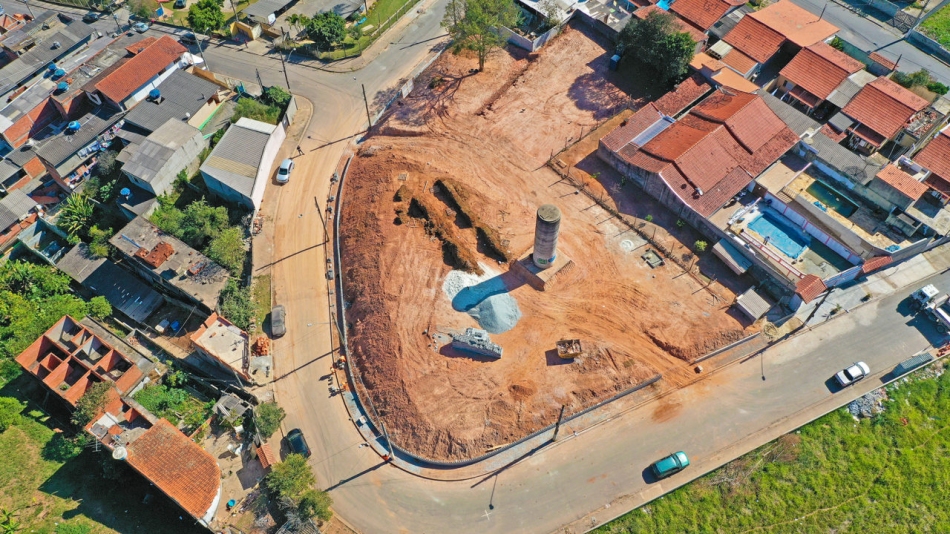 Começa construção da primeira área de lazer do Guaturinho