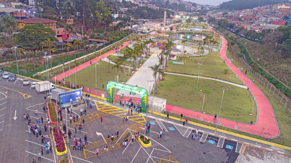 Elvis Cezar entrega o 5º Parque Municipal de Santana de Parnaíba 