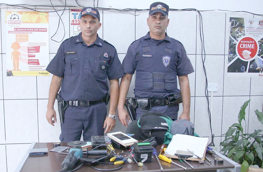 GCM de Parnaíba prende três assaltantes no bairro 120