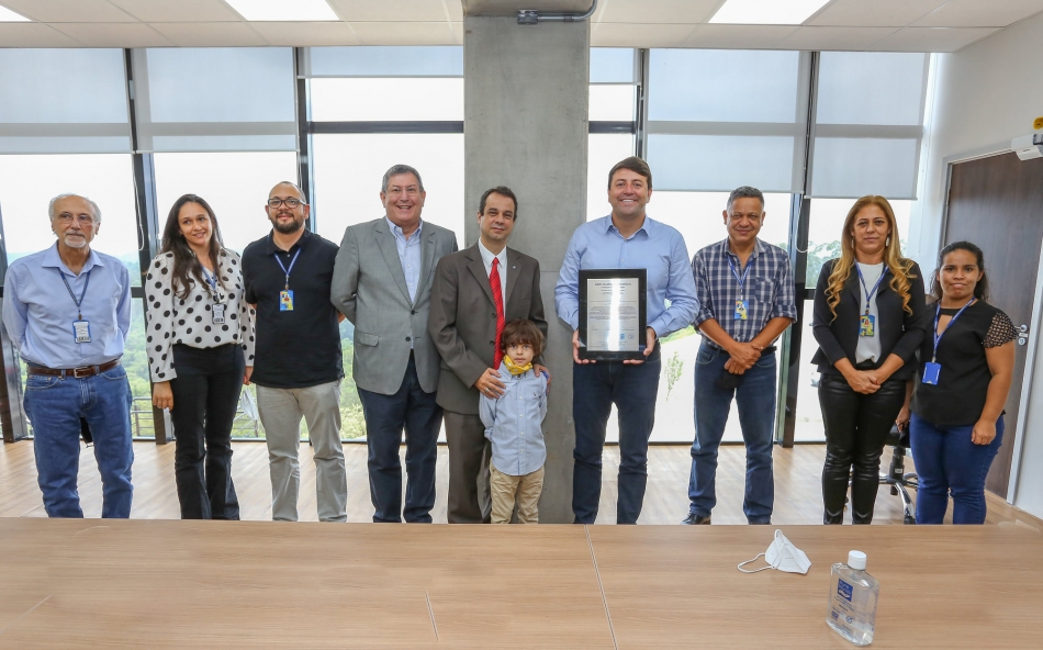 Santana de Parnaíba recebe certificado ISO 9001-2015