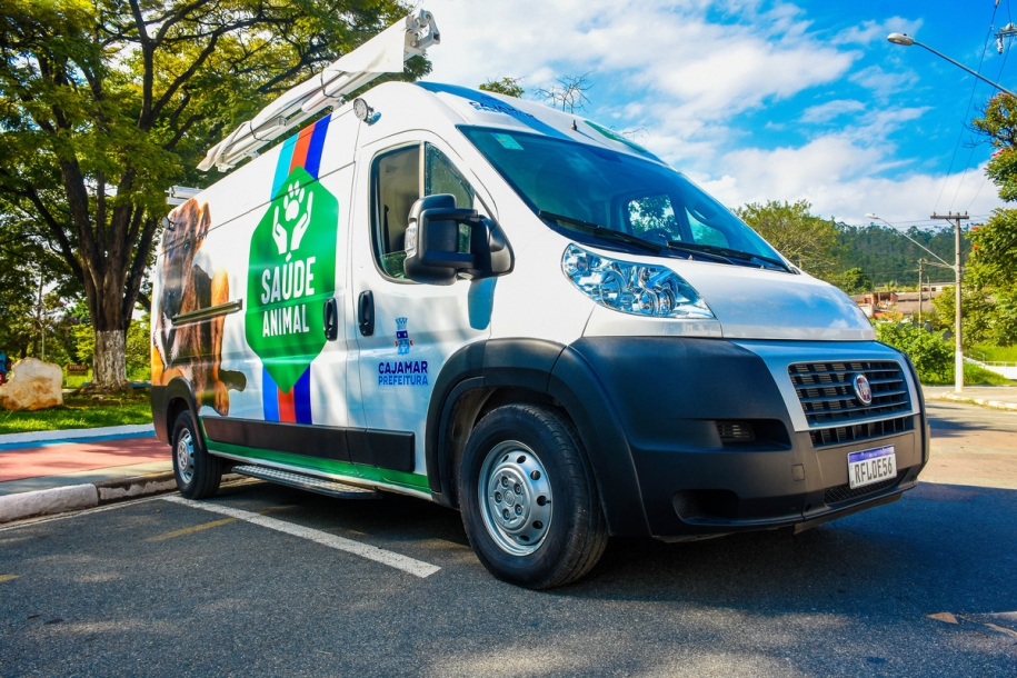 Meio Ambiente de Cajamar adquire nova ambulância para os animais 