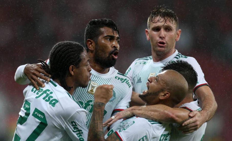 Thiago Santos ganha elogios de Felipe Melo