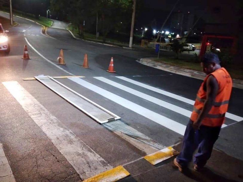 Diversos bairros estão recebendo revitalização da sinalização 