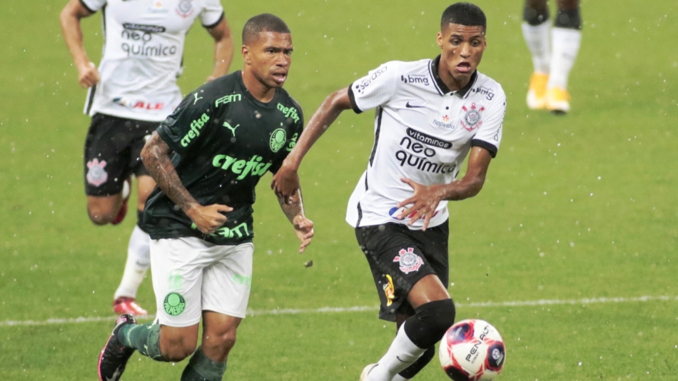 Governo Doria não vai paralisar o futebol durante fase vermelha