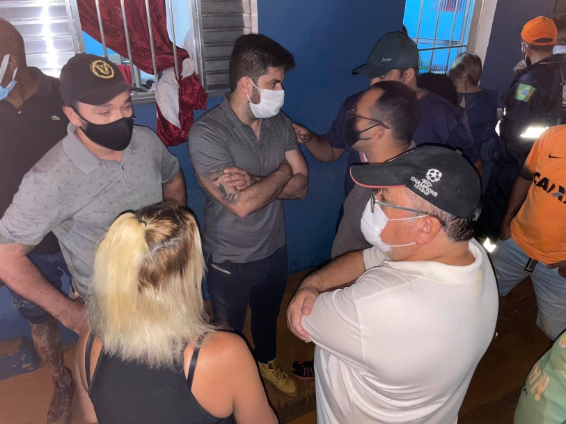 Danilo Joan visitou famílias atingidas pelas fortes chuvas