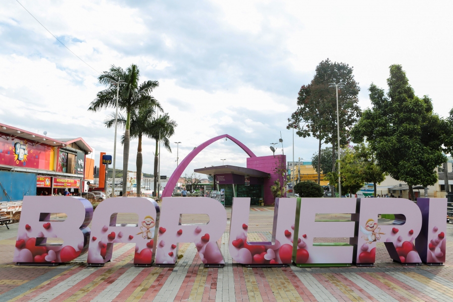 Barueri comemora 72 anos com desenvolvimento e prosperidade